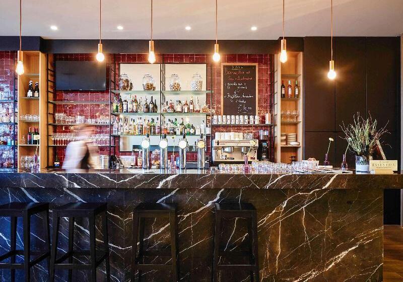 هتل Mercure Roeselare