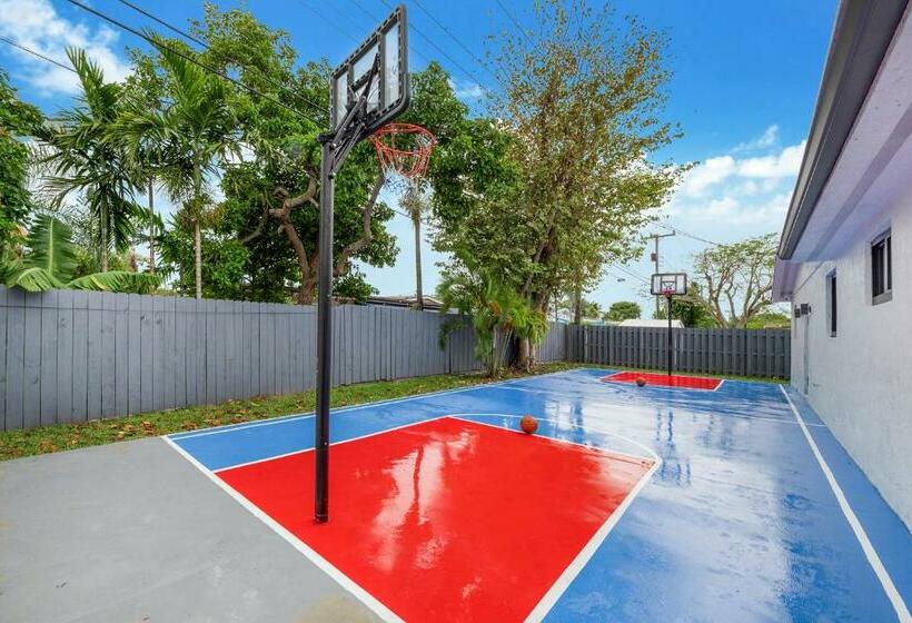 Luxe 5br Pool Jacuzzi Basketball L17