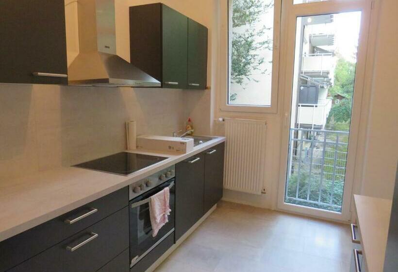 L8 Street Monteurwohnung   Kaiser Friedrich Str