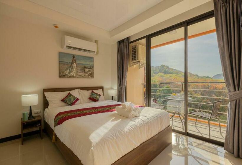 Naiharn Sea Condo By Holy Cow, 1 Br, Mountain View