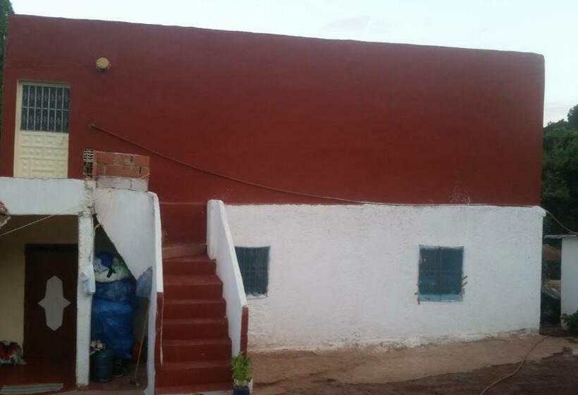 Auberge De Tabhirte