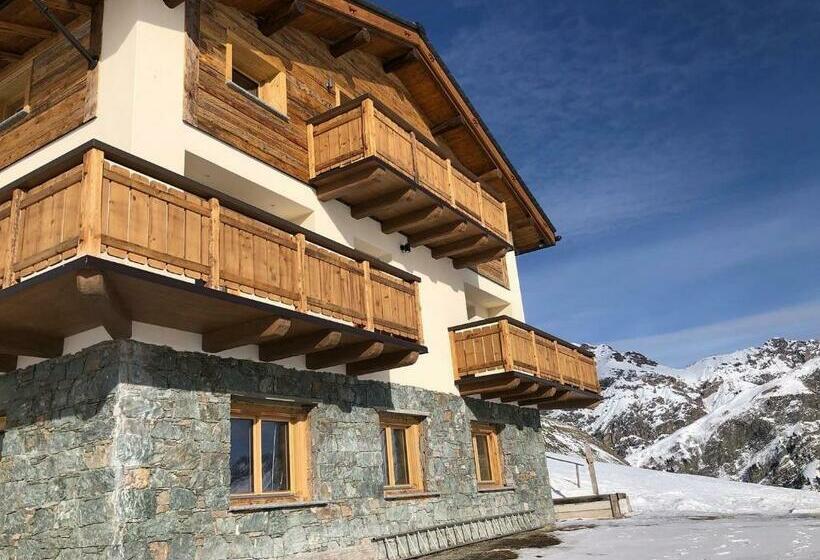 Apartment Paradise