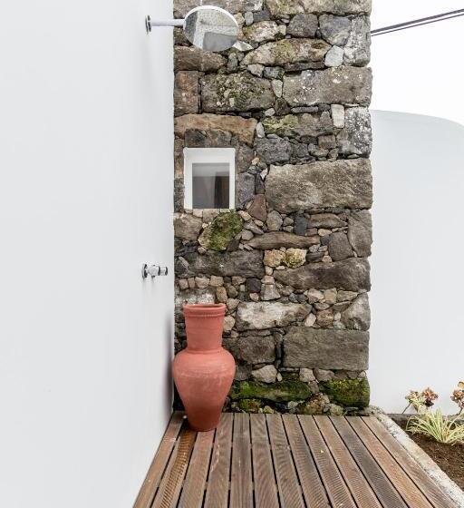 Azaleas Guest House