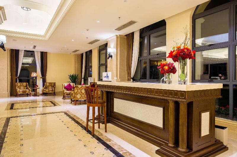 Отель Howard Johnson By Wyndham Yaan Forest Resort