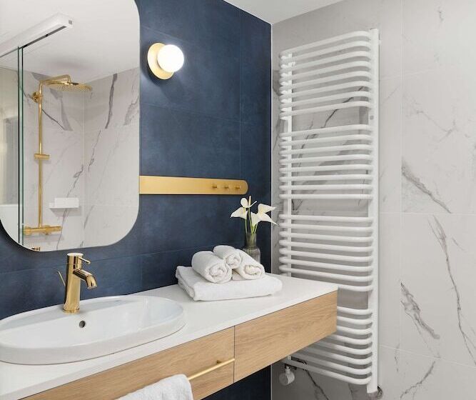 هتل Royal Tulip Warsaw Centre