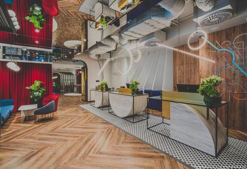 هتل Royal Tulip Warsaw Centre