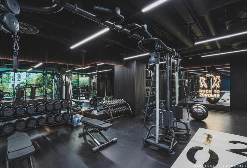 هتل Royal Tulip Warsaw Centre