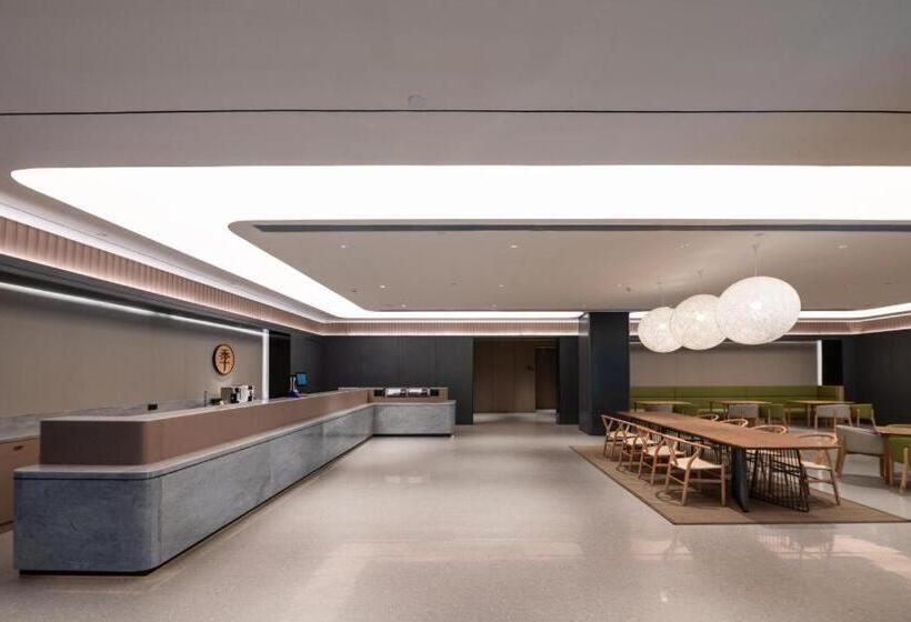 Ji Hotel Shanghai Pudong Airport Free Trade Zone