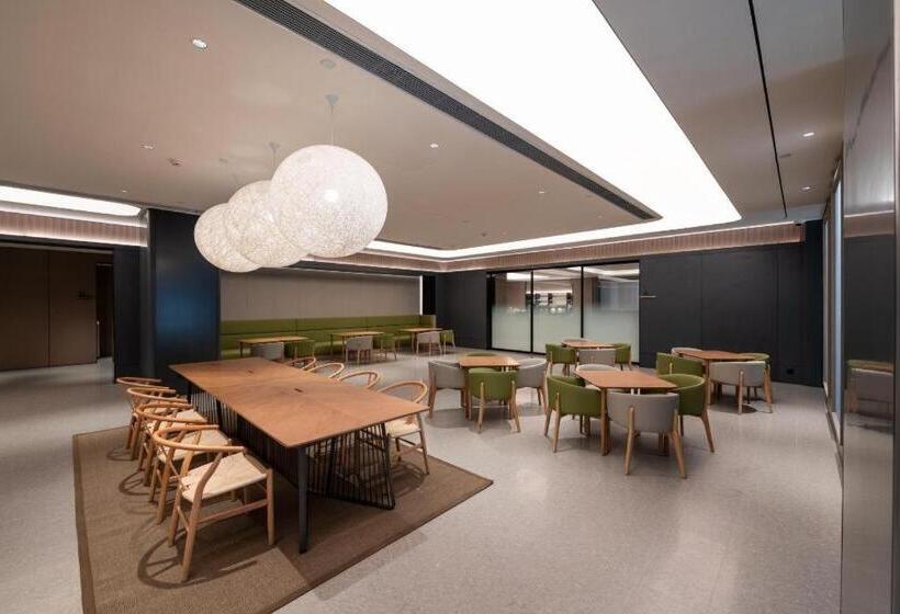 Ji Hotel Shanghai Pudong Airport Free Trade Zone