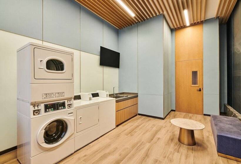 هتل Hilton Garden Inn Suzhou Wuzhong