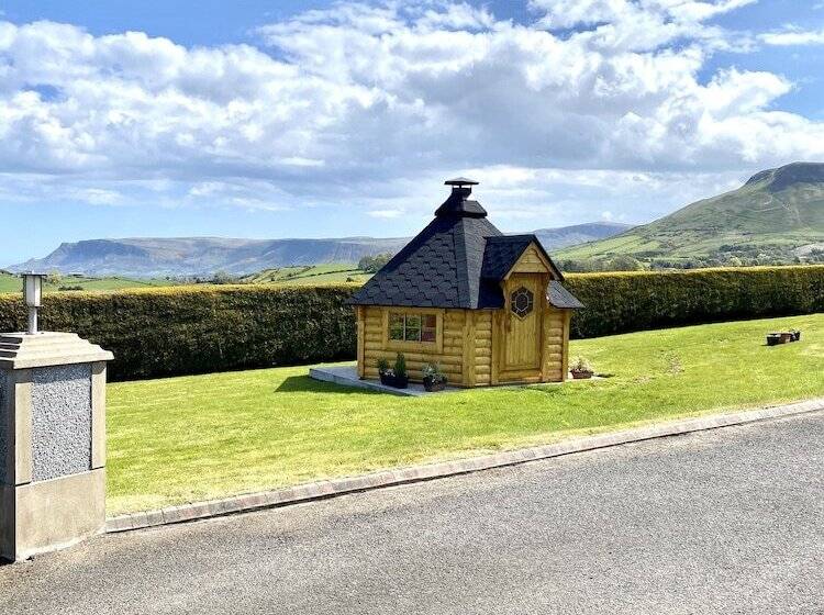 مبيت وإفطار Cullentra House