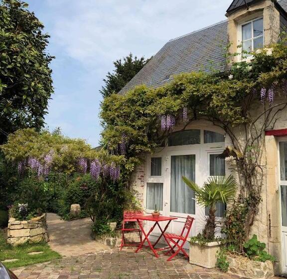 هتل Aggarthi Bed And Breakfast