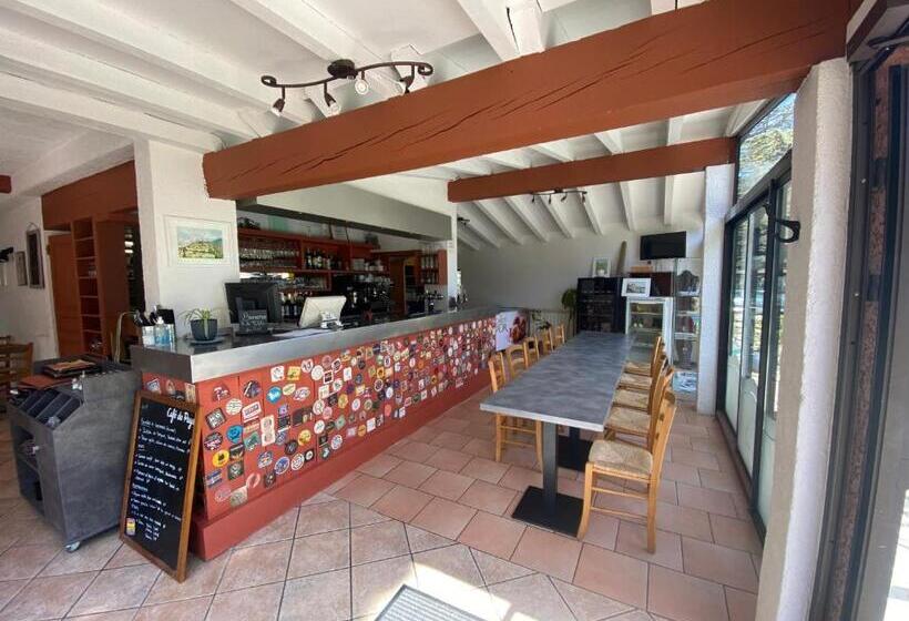 בית מלון כפרי Auberge La Table Du Curé