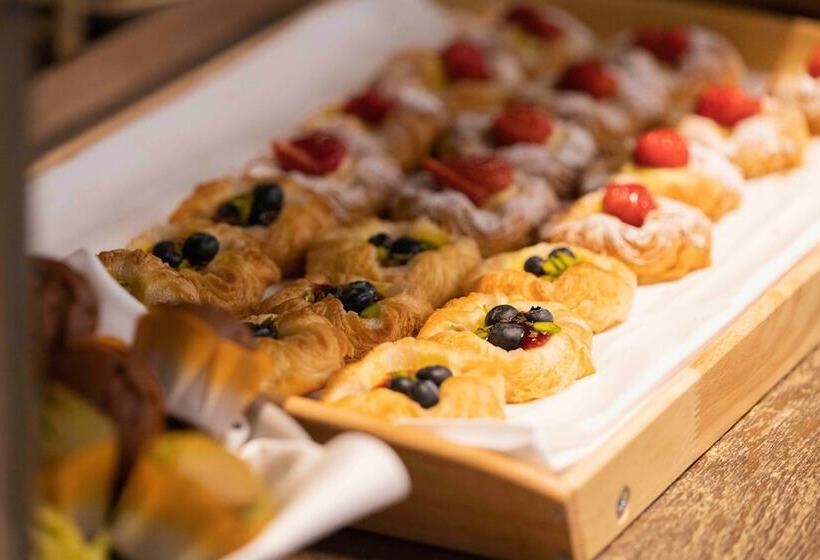 Fotos del hotel Courtyard By Marriott Tokyo Station:  9