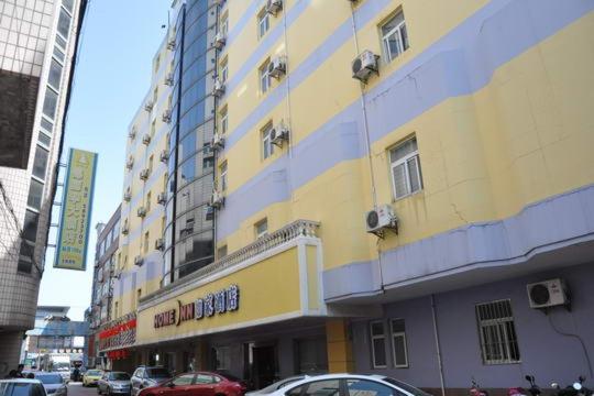 호텔 Home Inn Shanghai Chuansha Metro Station Xinchuan Road