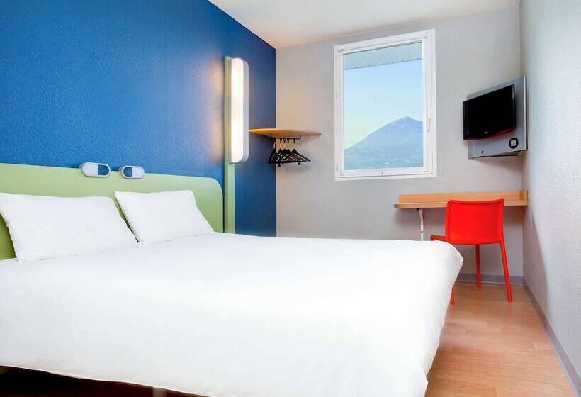 هتل Ibis Budget Clermontferrand Nord Riom