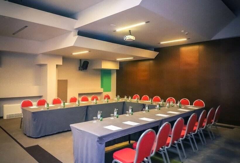 בית מלון כפרי Kaj