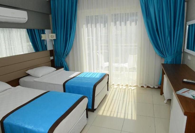 هتل Marcan Resort