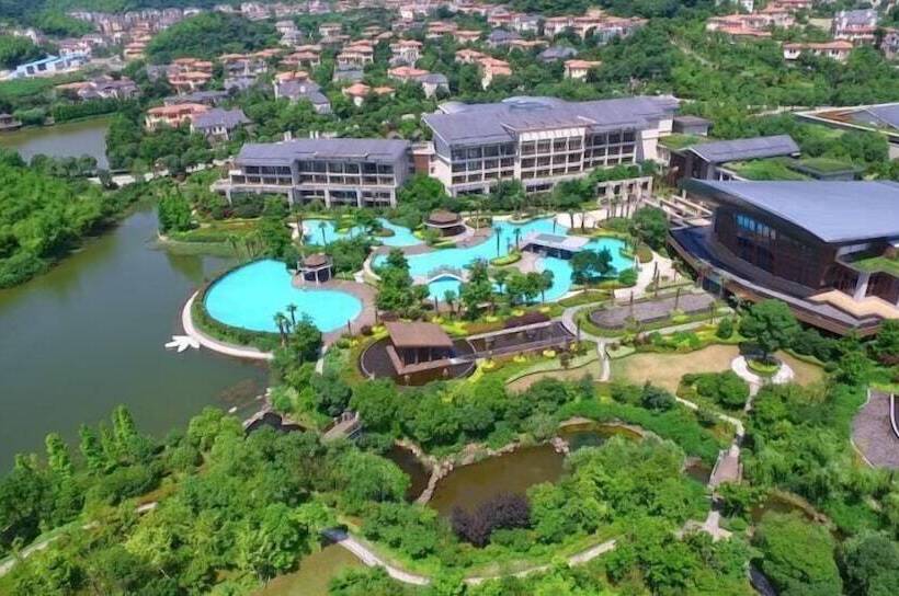 ホテル New Century Resort Jiu Long Lake Ningbo