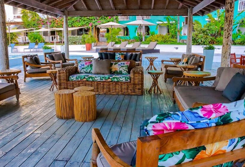 هتل Ocean Point Beach Resort & Spa Adults Only