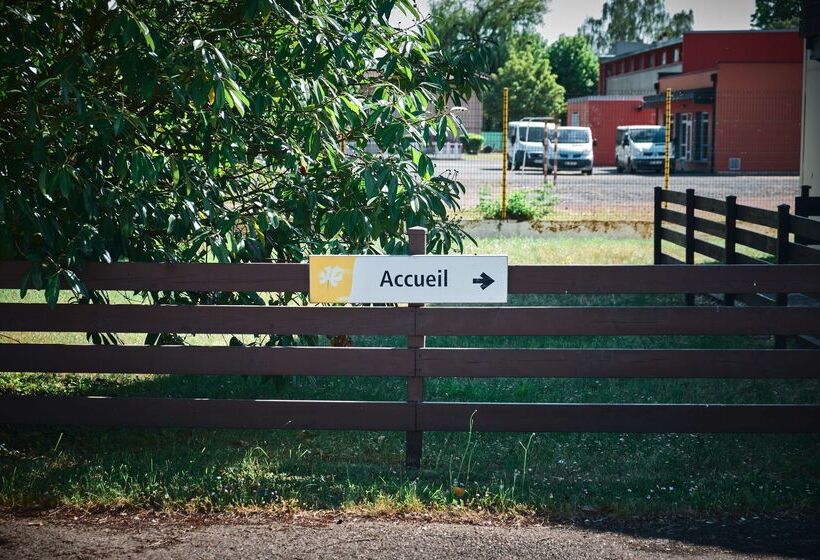 בית מלון כפרי Premiere Classe Metz Nord  Talange