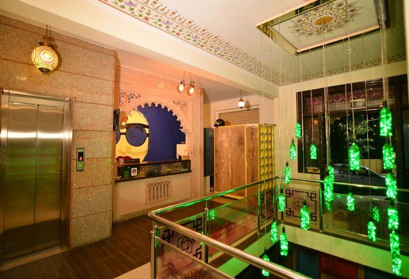 Fotos del hotel Ramsingh Palace:  22