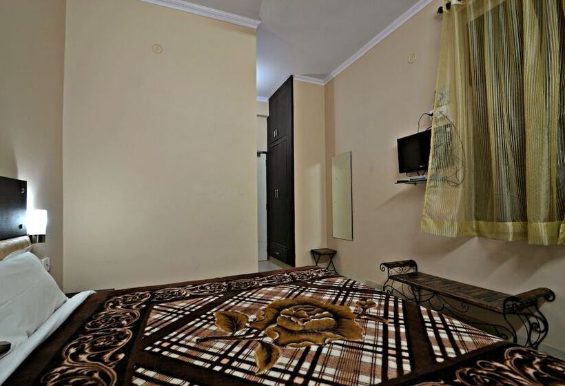 Fotos del hotel Ramsingh Palace:  19