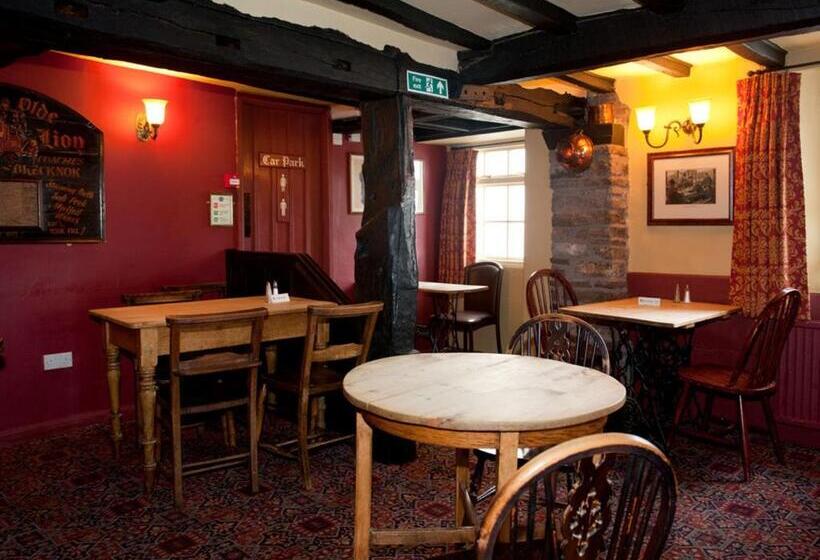 호텔 The Old Black Lion