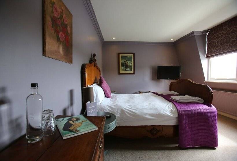 Отель The Tunbridge Wells