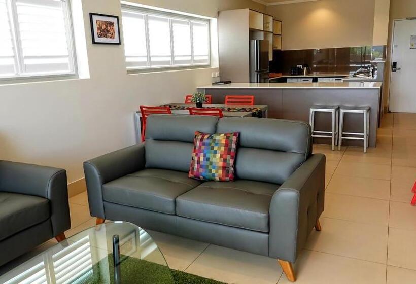 Laguna Serviced Apartments