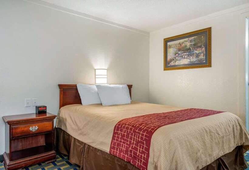 모텔 Hilliard Motor Lodge