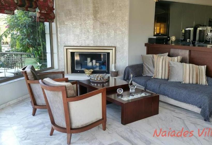 Naiades Villas