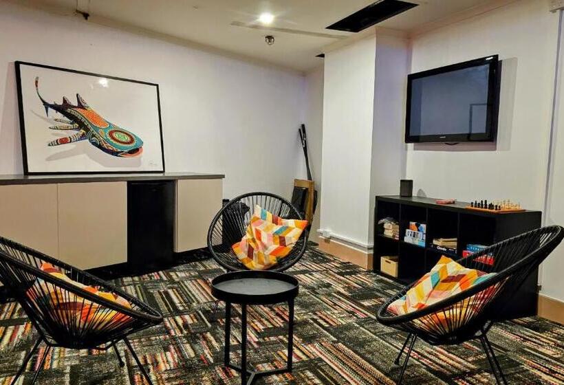 Trademark Hostel Sydney