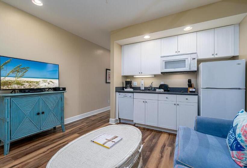 309 Harbour House At The Inn