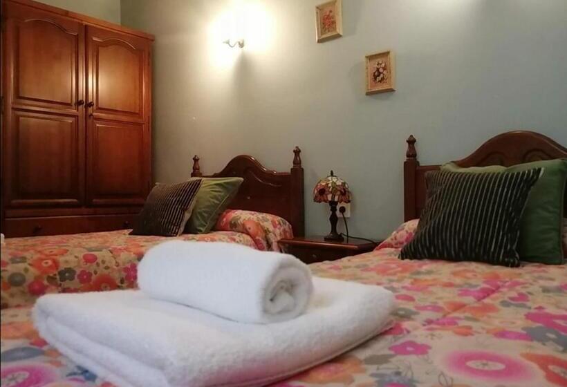 تختخواب و صبحانه Cal Pons