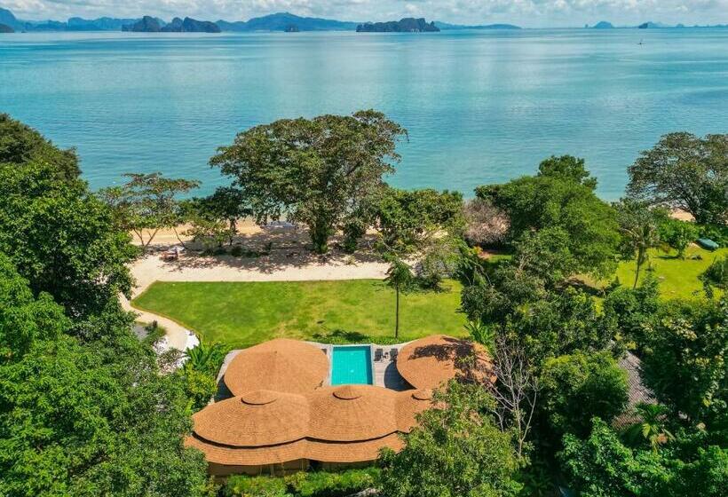 استراحتگاه Touch Beachfront Pool Villa Koh Yao Noi