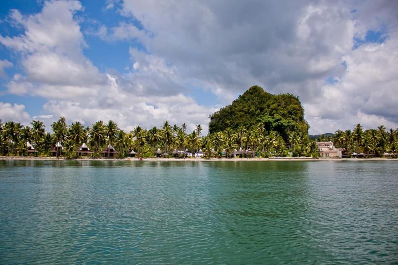 فندق Caluwayan Palm Island Resort