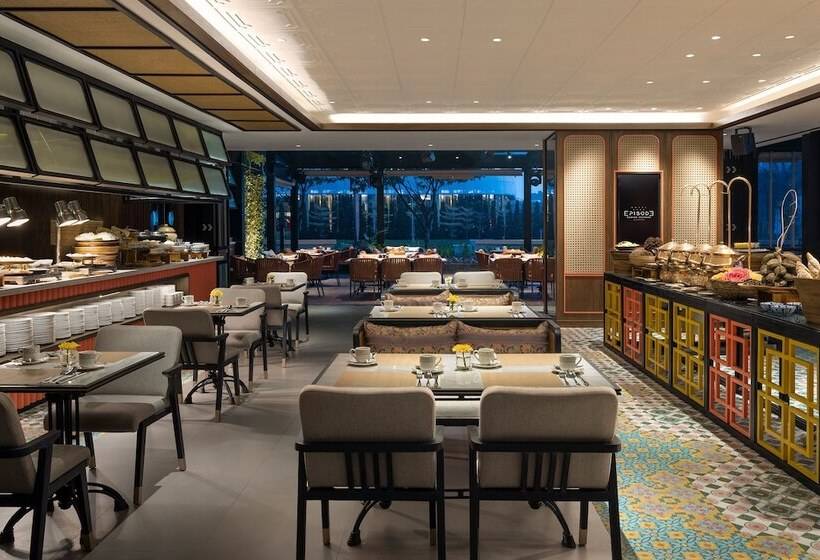 هتل Episode Gading Serpong