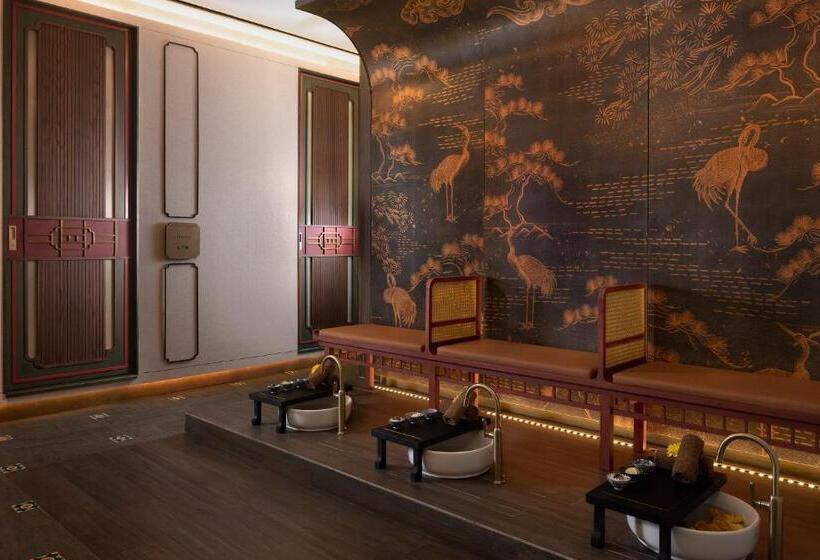 هتل Episode Gading Serpong