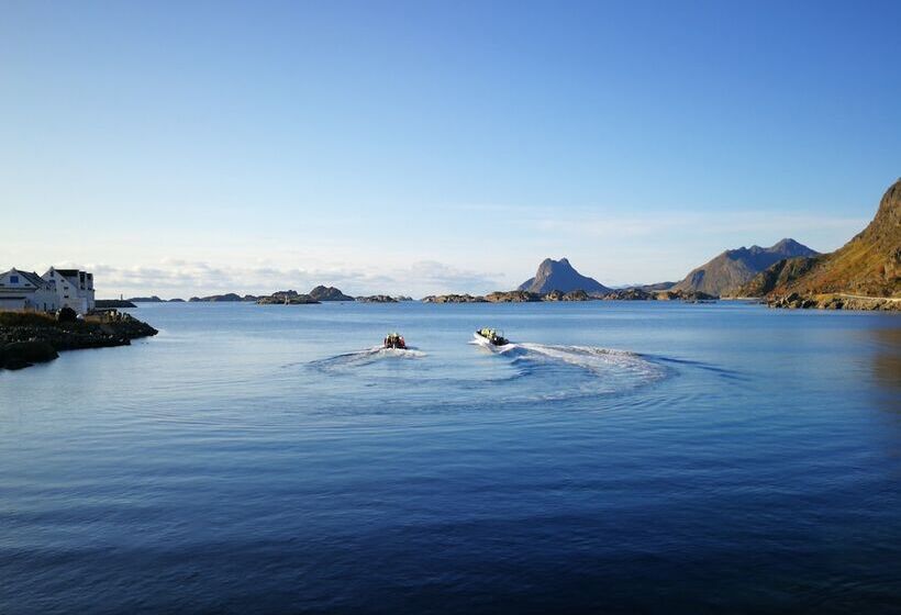 هتل Live Lofoten