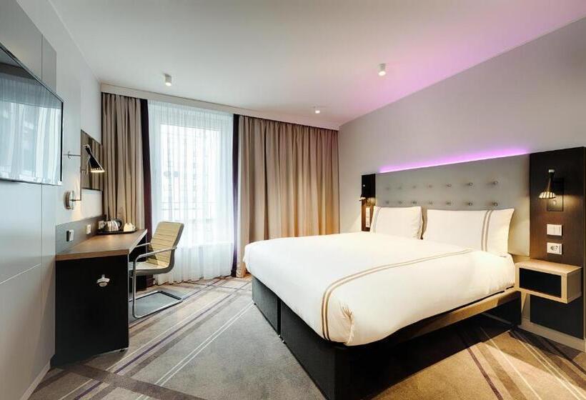 هتل Premier Inn Hamburg City Klostertor