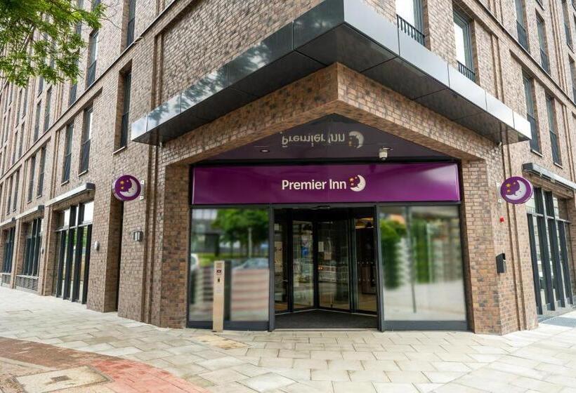 هتل Premier Inn Hamburg City Klostertor