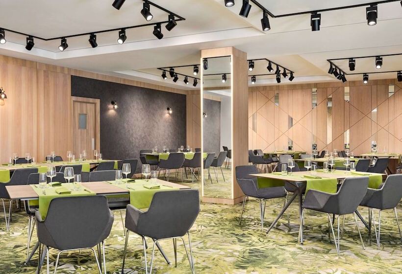 هتل Ramada By Wyndham Slatina Parc