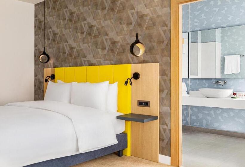 هتل Ramada By Wyndham Slatina Parc