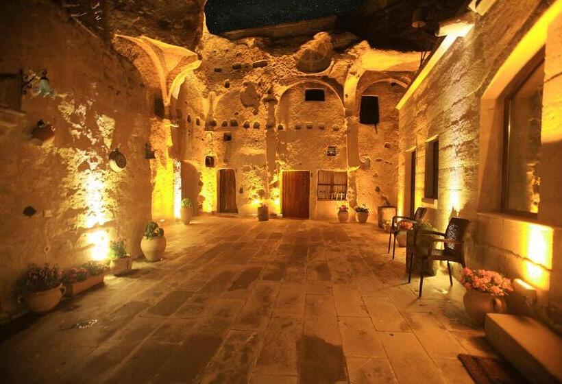 هتل Tulip Cave Suites