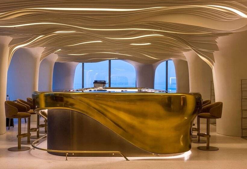 هتل Isla Brown Corinthia Resort & Spa, Curio Collection Hilton