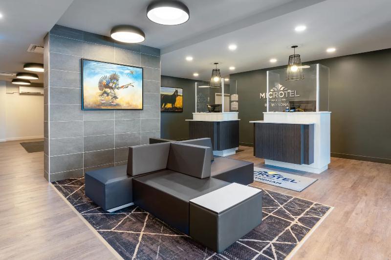 Microtel Inn & Suites By Wyndham Kanata Ottawa West