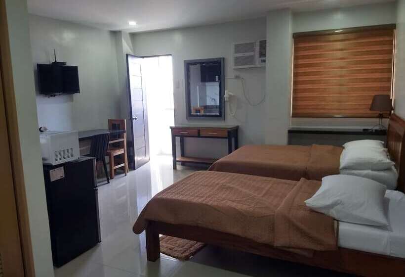 Dona Aurora Condotel By Oyo Rooms