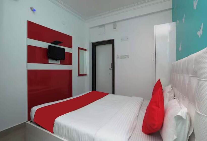 Hotel Goroomgo Luxury Star Inn Airport Bhubaneswar