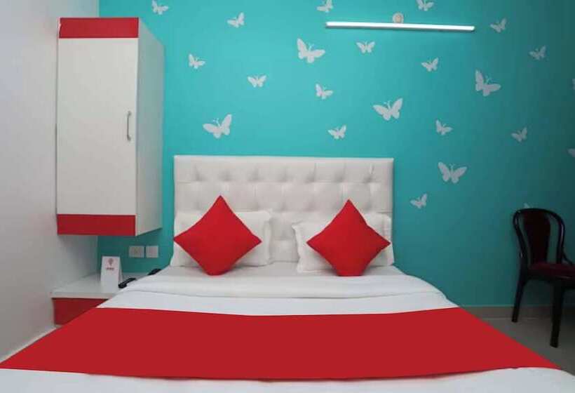 Hotel Goroomgo Luxury Star Inn Airport Bhubaneswar